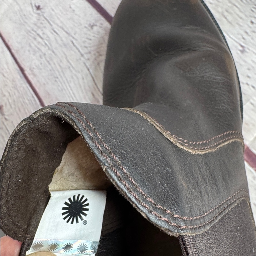 UGG 'Bonham III' Boot - Picture 8 of 10